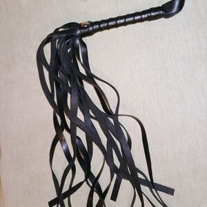 Black Leather Flogger